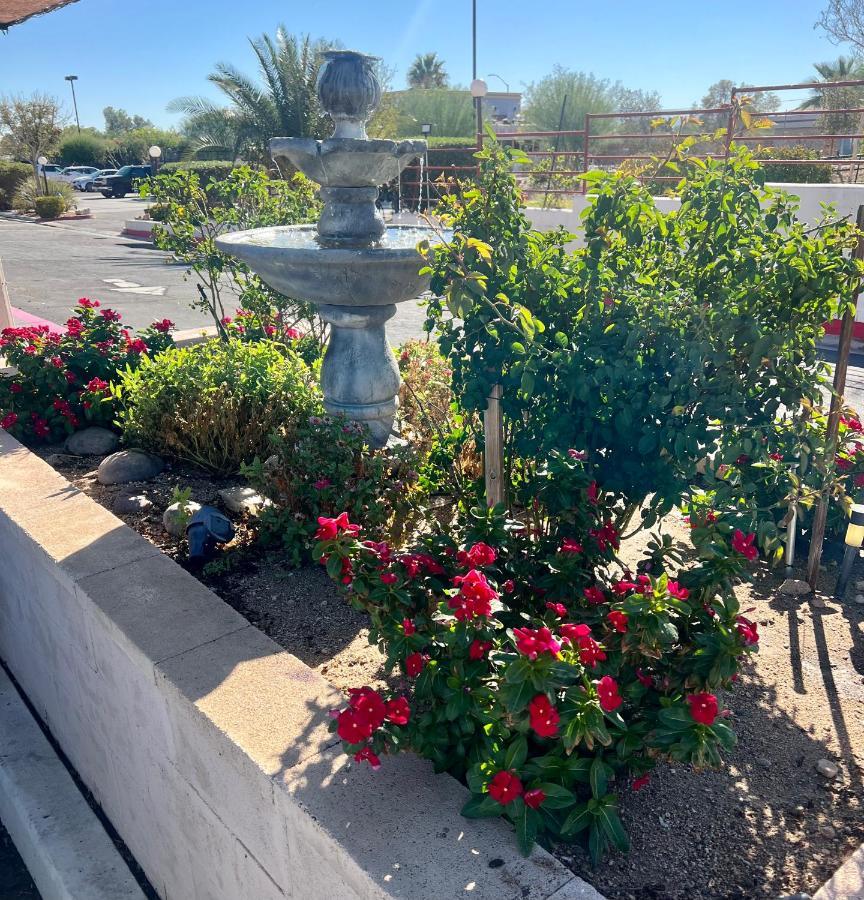 Park Avenue Inn & Suites Victorville Esterno foto