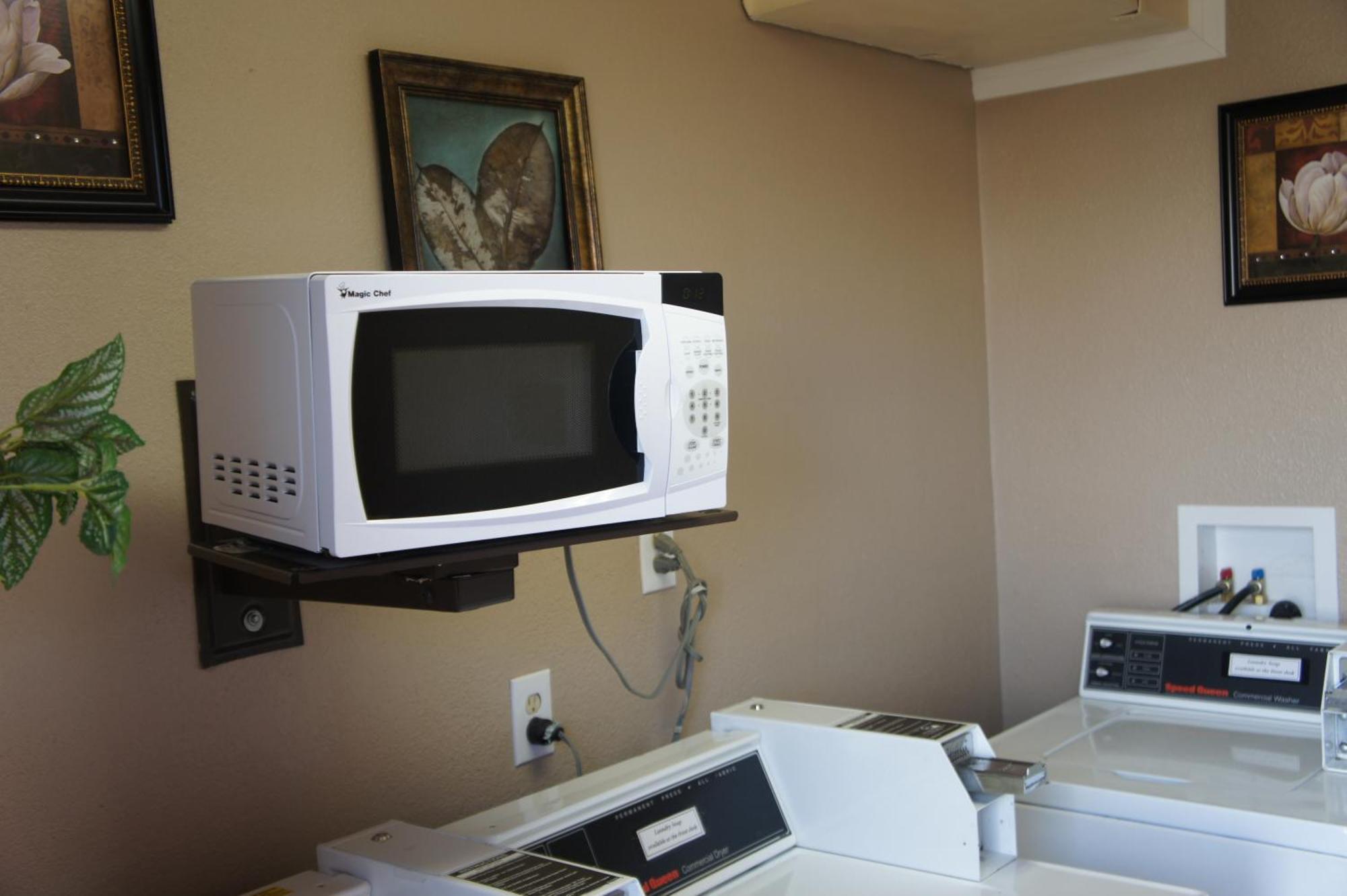 Park Avenue Inn & Suites Victorville Esterno foto