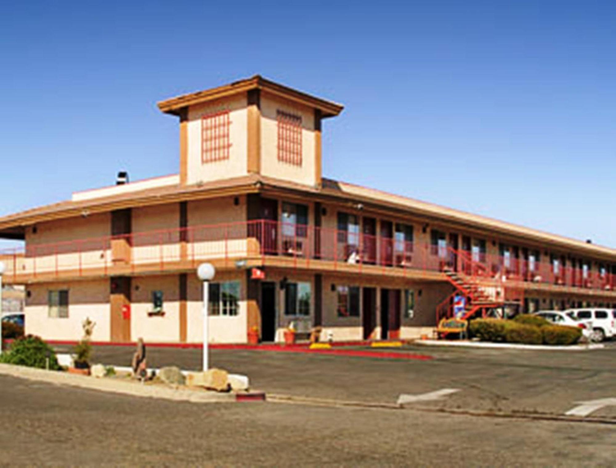 Park Avenue Inn & Suites Victorville Esterno foto