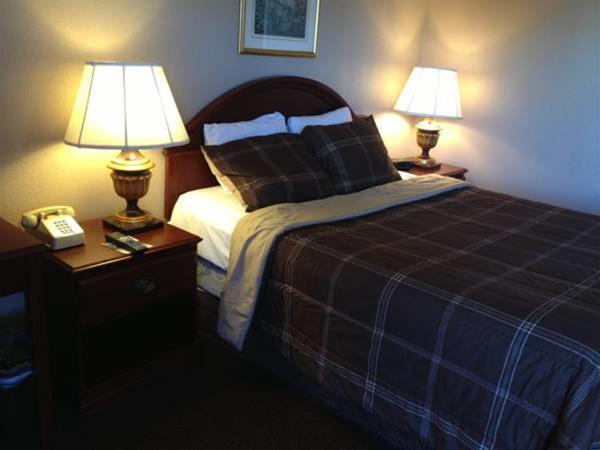 Park Avenue Inn & Suites Victorville Esterno foto
